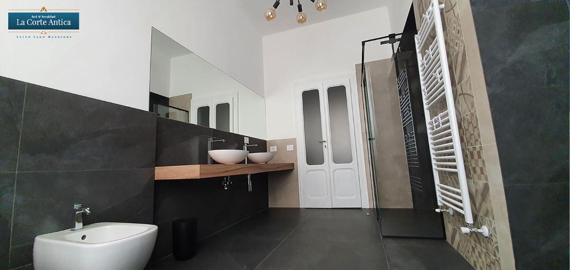 B&B La Corte Antica - Luino Lago Maggiore 外观 照片